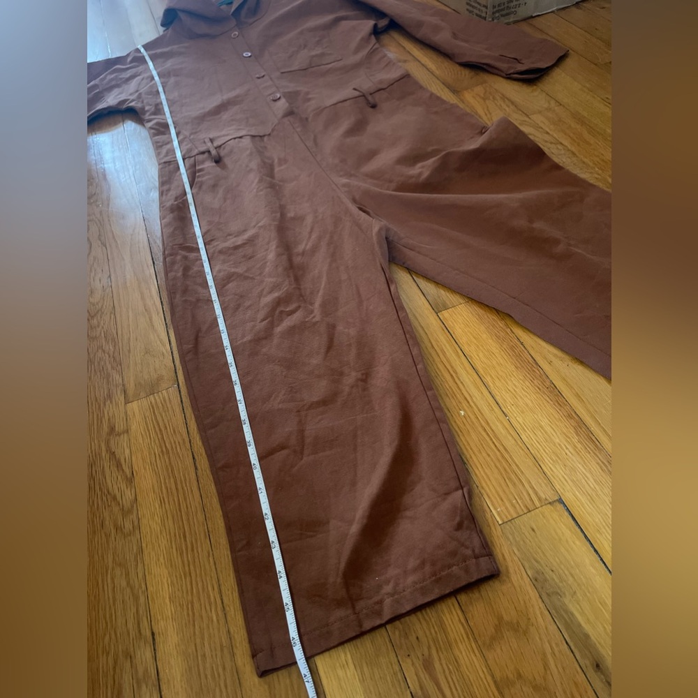 brown jumpsuit with hood and pockets (Ghost Busters Costume?) - Picture 7 of 7